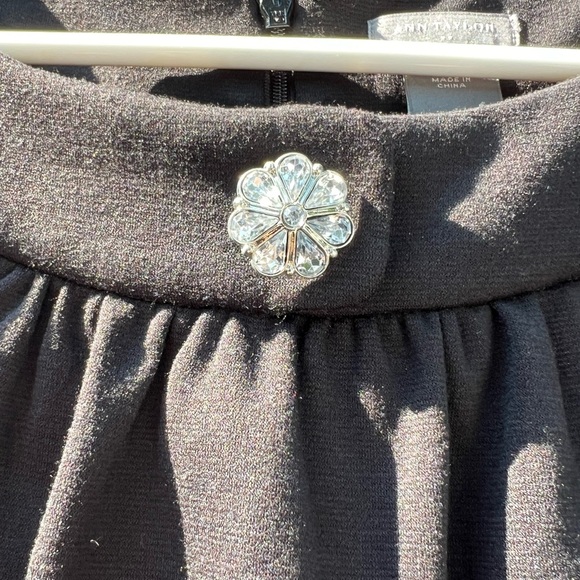 Women’s Ann Taylor Black dress with Rhinestone Button - Picture 3 of 4